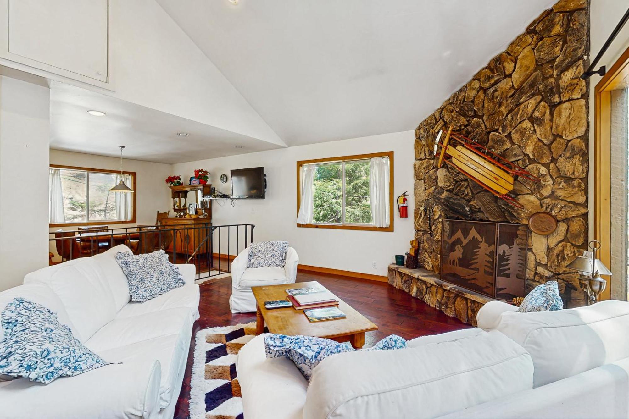 Babbling Brook Villa Лейк Ароухед Екстериор снимка